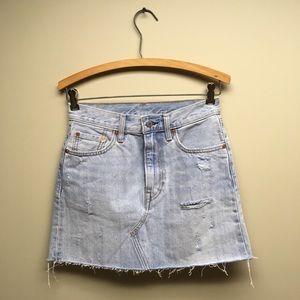 Levi’s denim skirt